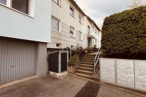 Zugang zum Haus - 3 Zimmer Etagenwohnung in Essen