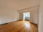 Wohnzimmer (nach vorne heraus) - 