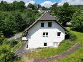 Außenansicht vom Wohnhaus - Einfamilienhaus mit 190,00 m² in Gummersbach zum Kaufen