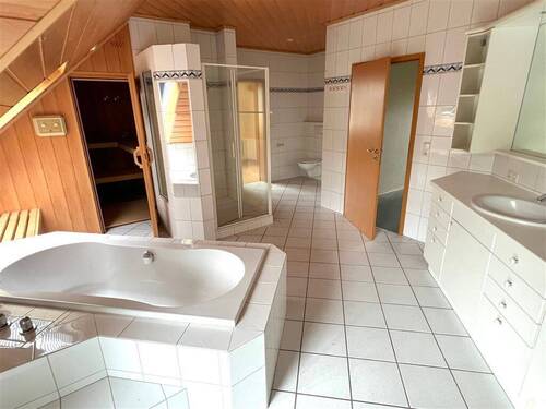 Bad DG m. Sauna - 