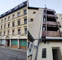 Wohn-und Geschäftshaus im Sanierungsgebiet mit 4 WE und 2 GE, Nachbargrundstück zum Kauf mgl. - Altenburg