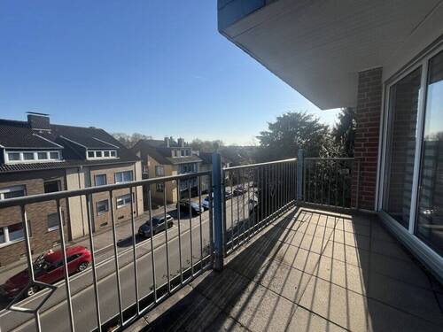 Balkon - 2 Zimmer Etagenwohnung in Würselen