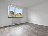 Innenansicht - Komfortable 3 Zimmer Eigentumswohnung mit Balkon und Garage