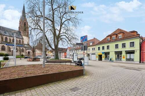 Spitzenlage: direkt am Marktplatz... - 