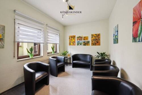 Dicke Backe? Bitte nehmen Sie Platz... - 