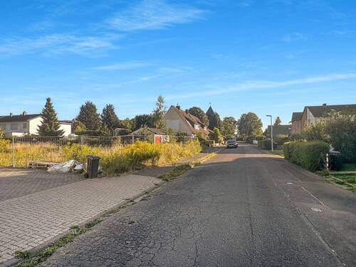 Straßenansicht - 