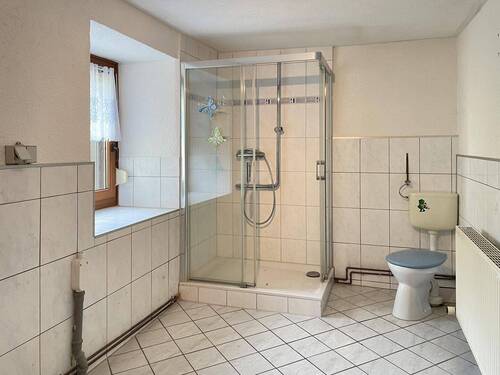 Badezimmer Erdgeschoss - 