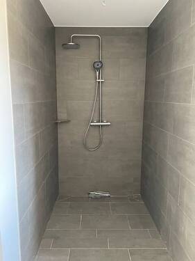Dusche Wohnung 3.jpg - 3 Zimmer Etagenwohnung in Rellingen