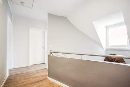 Flur Dachgeschoss - 