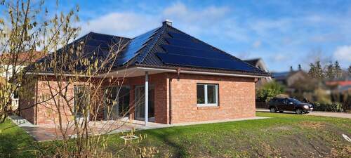 Haus und Garten - 4 Zimmer Einfamilienhaus in Sauensiek