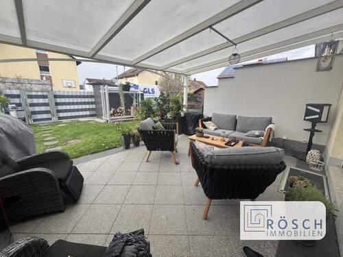 Überdachter Freisitz - 