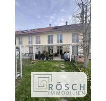 Gepflegtes Reihenmittelhaus mit viel Platz - Wohnen in bester Lage von Haltingen +++ Rösch Immobilien - Weil am Rhein