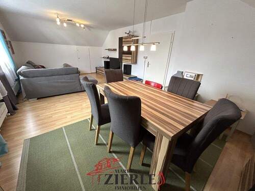 2_Wohn-Esszimmer - 3 Zimmer Etagenwohnung zur Miete in Eislingen