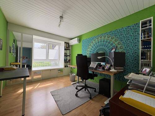 Zimmer 2 oben - Einfamilienhaus mit 203,00 m&sup2; in Unterriexingen zum Kaufen