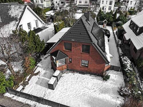 Wohnhaus Luft vorn - 4 Zimmer Einfamilienhaus in Hamburg / Rahlstedt