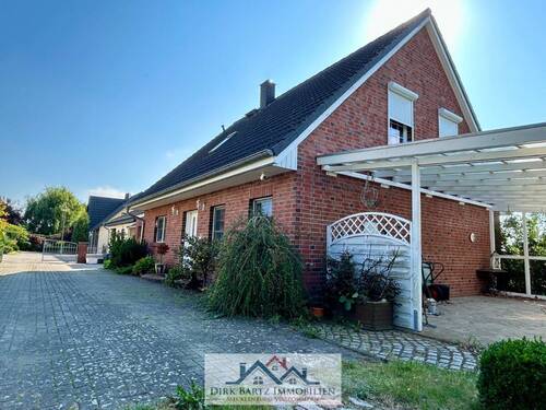 Bild... - Repräsentatives Einfamilienhaus mit 4 Zimmern und sehr guter Ausstattung!