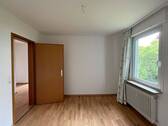 Arbeits- oder Kinderzimmer - 