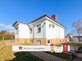 Rückansicht mit Weg - Wohnen, Gewerbe, Vermietung: Großes EFH + Nebenhaus! 