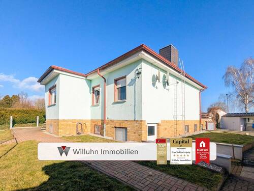 Rückansicht mit Weg - Wohnen, Gewerbe, Vermietung: Großes EFH + Nebenhaus! 