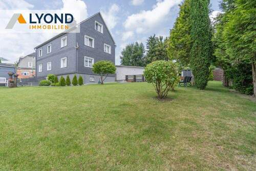 Garten - Mehrfamilienhaus, Wohnhaus mit 234,00 m² in Masserberg zum Kaufen