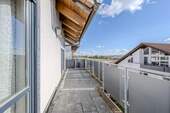 Balkon 1. Obergeschoss von Zimmer 2 und 3 - 