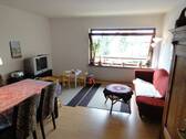 Wohnzimmer.jpg - 5 Zimmer Mehrfamilienhaus, Wohnhaus zum Kaufen in Erlangen
