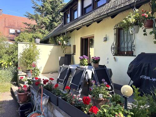 Terrasse - Mehrfamilienhaus, Wohnhaus mit 114,00 m&sup2; in Erlangen zum Kaufen