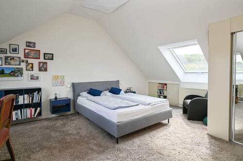 Schlafzimmer (Dachgeschoss) - 