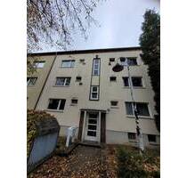 Kreativer Malermeister gesucht - 450,00 EUR Kaltmiete, ca.  45,00 m² Wohnfläche in Hamburg (PLZ: 22117) Billstedt