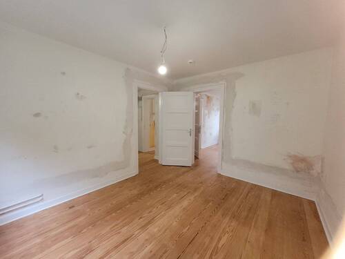 Einblick Schlafzimmer Bild 2 - 