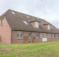 Moderne 3-Zimmer-Dachgeschosswohnung mit Loggia und Stellplatz - Hollern-Twielenfleth