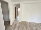 Wohnbereich mit Flur - 3 Zimmer Etagenwohnung in Fürstenwalde