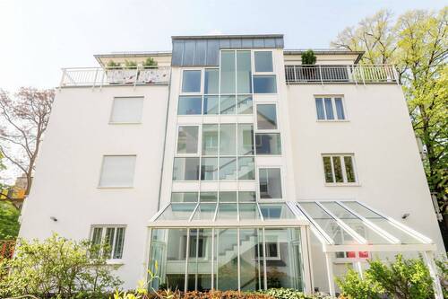Außenansicht - 2 Zimmer Etagenwohnung zum Kaufen in Dresden