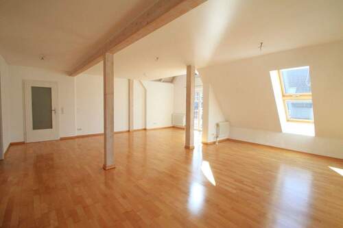 Wohnen - 4 Zimmer Etagenwohnung in Thannhausen