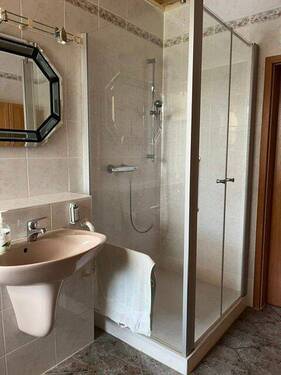 Dusche.jpeg - 