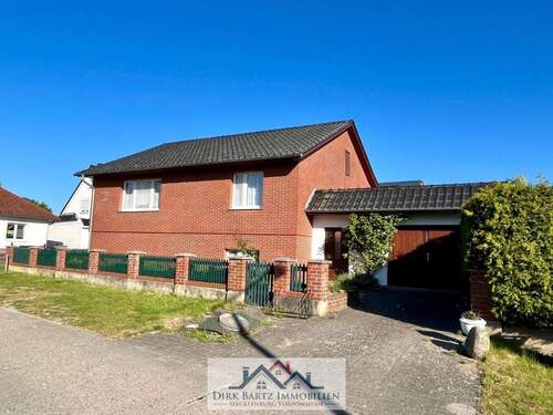 Ansicht - 5 Zimmer Einfamilienhaus in Loitz