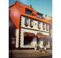 Historisches Mehrfamilienhaus in der Altstadt von Loburg.