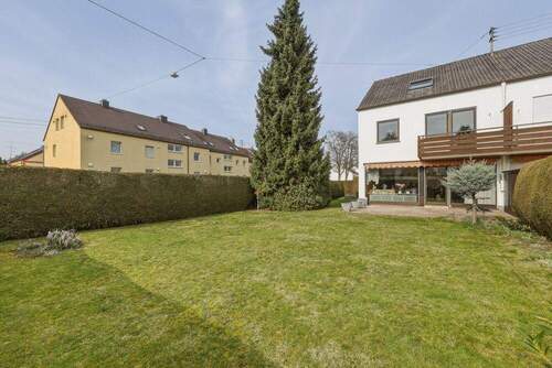 Ansicht - 5 Zimmer Reihenendhaus zum Kaufen in Augsburg