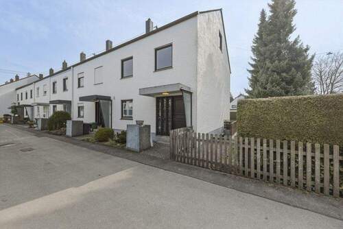 Ansicht - Reihenendhaus mit 135,00 m&sup2; in Augsburg zum Kaufen