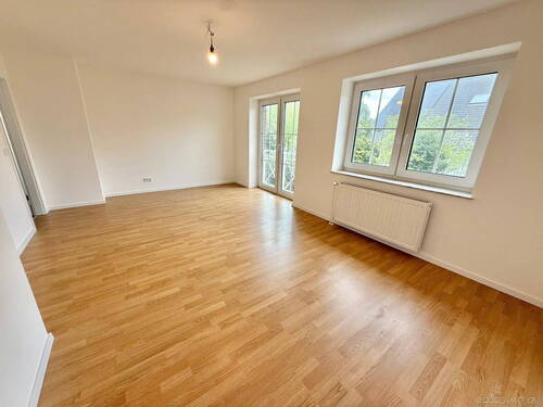 Schlafsuite - Blick zum Garten - 