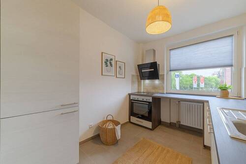 _Kueche_dekoriert - 1 Zimmer Etagenwohnung in Elmshorn