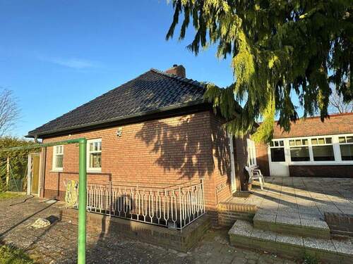 Objekt (EFH) - Einfamilienhaus in Lübeck-Niederbüssau (Nähe Elbe-Lübeck-Kanal)