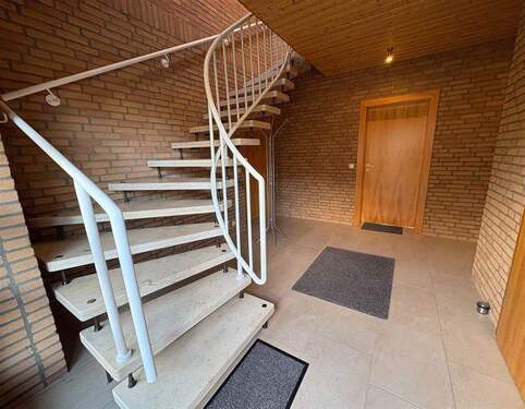 267_großzügig empfangen - 7 Zimmer Einfamilienhaus in Schacht-Audorf