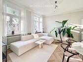 Wohnzimmer - 4 Zimmer Etagenwohnung zum Kaufen in Augsburg