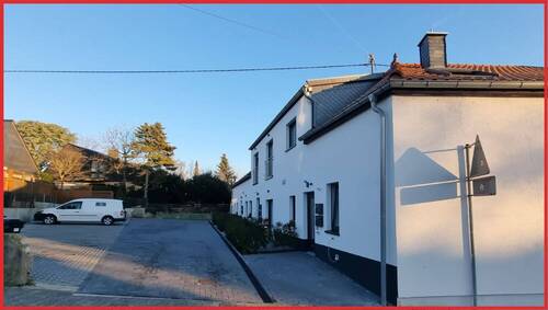 Zufahrt - 1 Zimmer Mehrfamilienhaus, Wohnhaus zum Kaufen in Ober-Olm