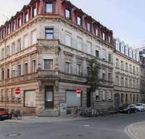 Bezugsfreie 4-Zimmer-Wohnung mit Balkon und zwei Bädern im Herzen von Fürth