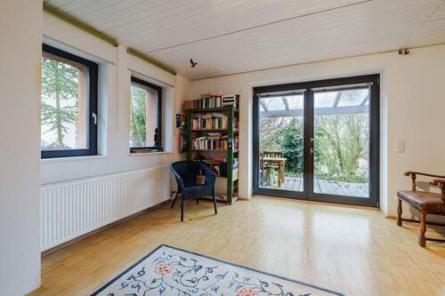 Schlafzimmer im Gartengeschoss - 