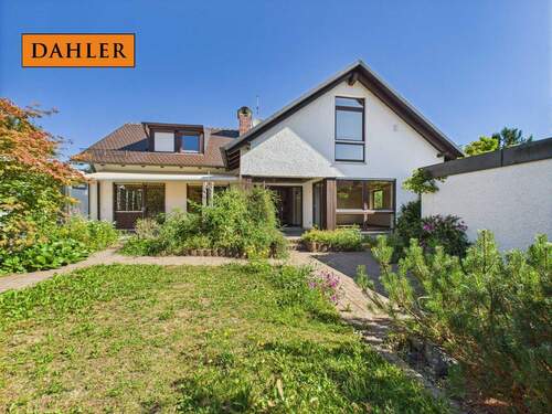 Ansicht - 7 Zimmer Einfamilienhaus zum Kaufen in Stadtbergen / Leitershofen