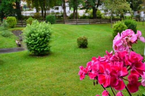 Blick vom Balkon - Etagenwohnung mit 87,00 m&sup2; in Schliersee zum Kaufen