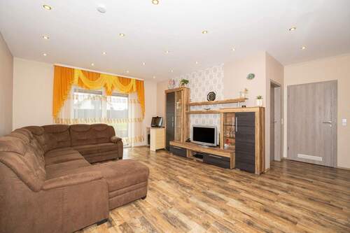 Wohnzimmer (Einliegerwohnung) - 